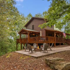 Cabin on Deer Hill | Coosawattee River Resort